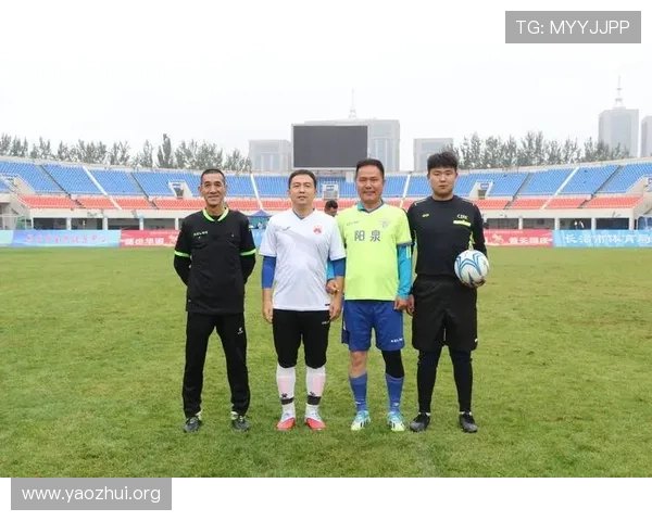 qy球友会体育为足球爱好者提供的专业培训和赛事支持助力球技提升和运动热情的持续燃烧